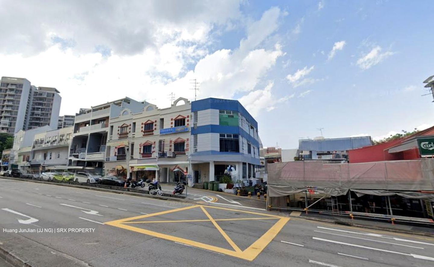 Lowland Road (D19), Terrace #504669411